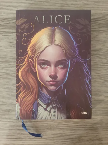 ALICE NO PAÍS DAS MARAVILHAS - EDIÇÃO RARA (LIVRO)