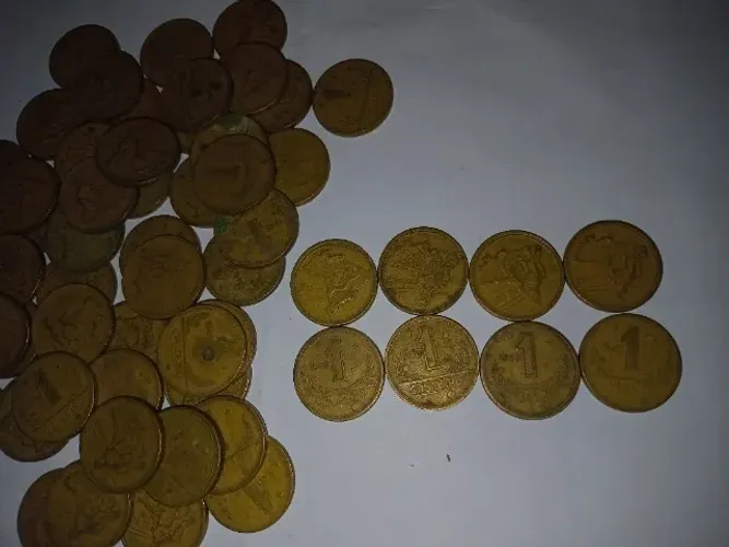 Moeda 1 cruzeiro em bronze 1944 a 1949