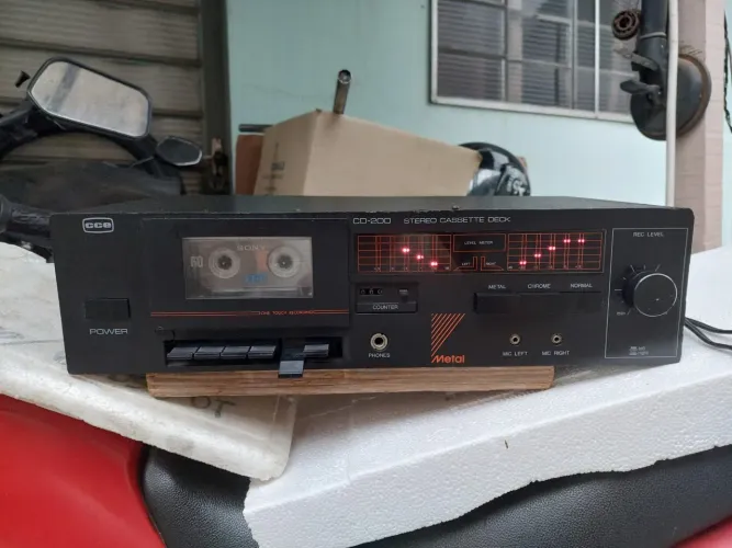 Tape deck