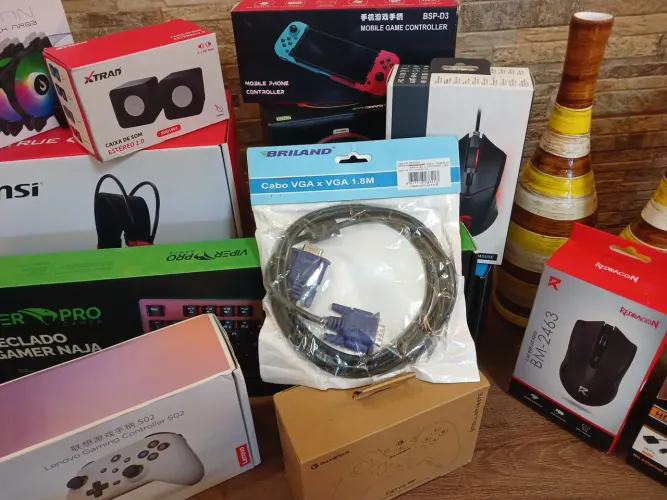 Cabo VGA/VGA 1,5m Compatível Monitores, Projetor, PC,TV.Games