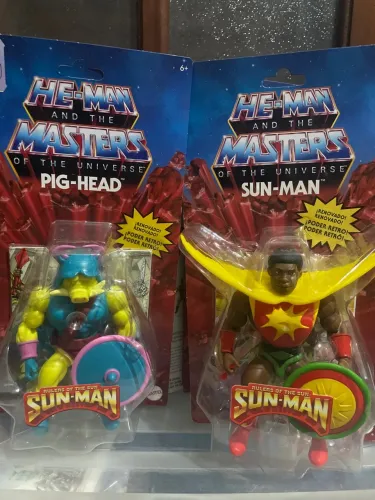 Sun-Man + Pig-Head - MOTU Bonecos He-Man e os Defensores do Sol