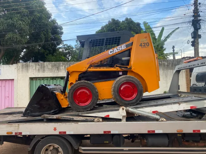Mini carregadeira case 420 