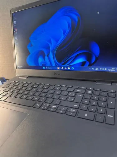 Notebook Dell Inspiron 15 i3-12th 8GB 256GB SSD (Seminovo)