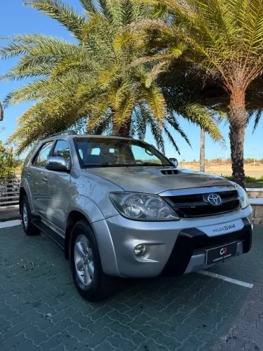 Toyota Hilux SW4 SRV D4-d 4X4 3.0 TDI Dies. AUT 2008