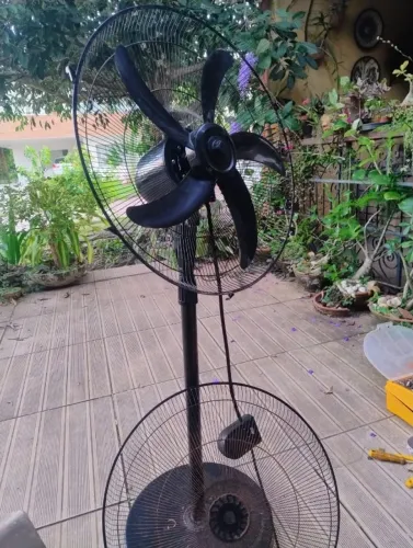 Ventilador de Pé Wap (defeito)