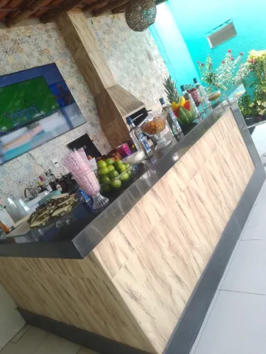 Trabalho como Barman/ Coqueteleiro em eventos.