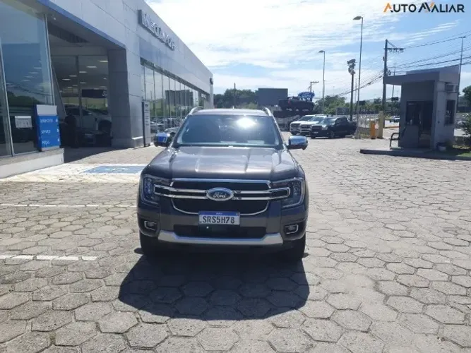 Ranger limited 3.0 4X4 T. Diesel Aut 2024 C/17.000km (Preço sem Pegadinha) Falar com João