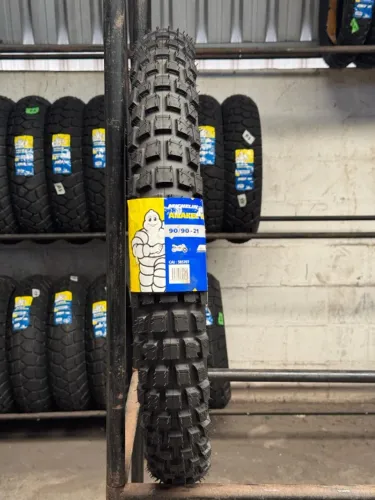 Pneu Michelin Anakee Wild 90/90-21 Bmw GS850 GS900/Tiger 900 Tiger 1200/Ktm 890/Tenere 700
