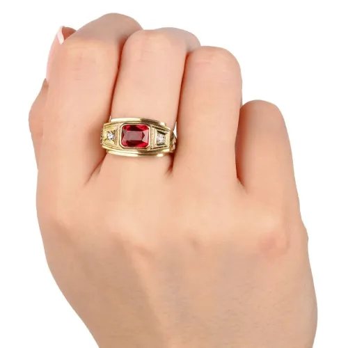 Anel com pedra vermelha 