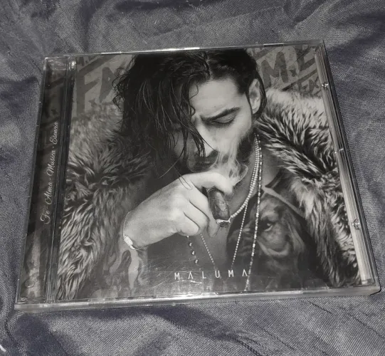 Cd lacrado maluma- fame