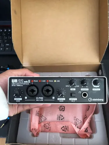 Yamaha Steinberg UR-22 MKII Interface de Áudio