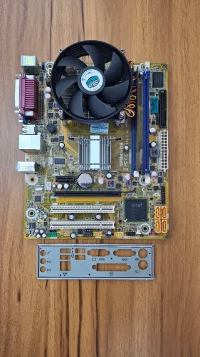 Kit Intel LGA 775 Pentium Dual-Core E5700 2GB de Memória RAM 