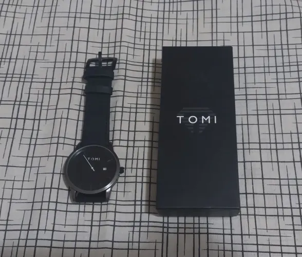 Relógio TOMI 42mm Shein - Novo