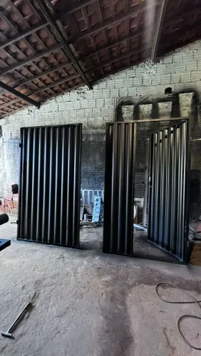 Portão de Aço Sob Medida