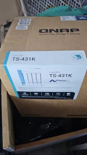 Storage 48TB de Armazenamento, 12 x 4