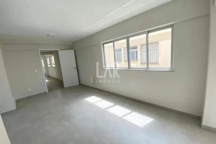 Apartamento à venda, 2 quartos, 2 suítes, 2 vagas, Santo Antônio - Belo Horizonte/MG