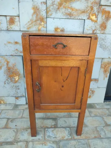 mesa de cabeceira