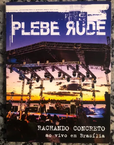 Plebe Rude - Rachando Concreto: Ao Vivo em Brasília (DVD)