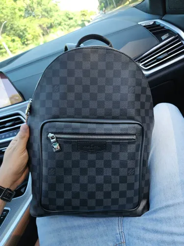 Mochila Masculina Louis Vuitton Josh - Linha Italiana - Nova