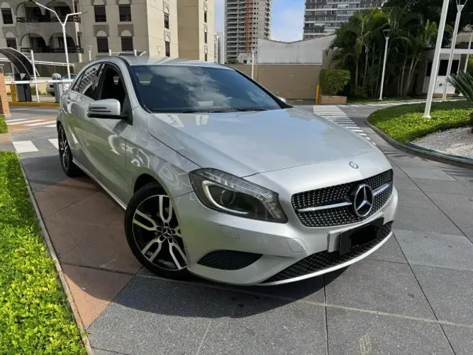Mercedes-Benz Classe A 200 1.6 TB 16V Style 156cv Aut. 2015
