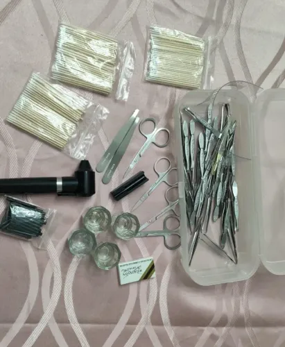 Kit para fazer sobrancelhas - design simples e com henna