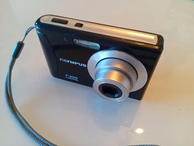Olympus T100
