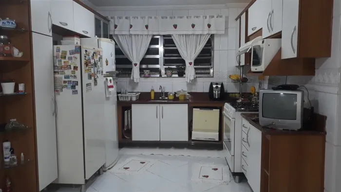 0 - Apartamento 3 quartos, sendo 1 suíte