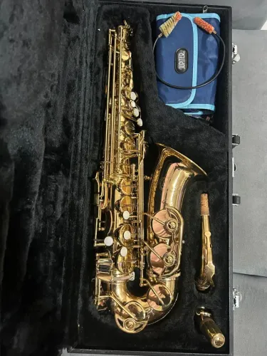 Sax alto Júpiter 