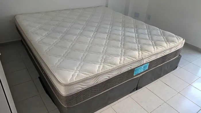 Cama king