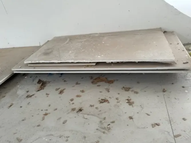 Kit com 5 placas drywall para forro de teto