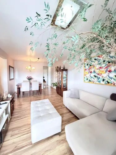 Apartamento à Venda 2 Dormitórios 84m² Vaga Coberta Pátria Nova R$ 389.000 REF: 469