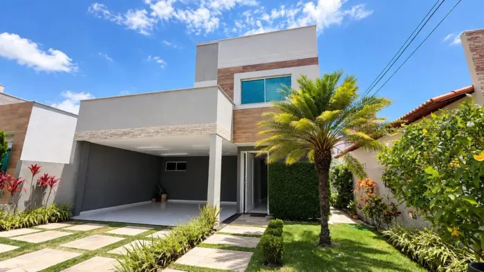 Vendo baita dúplex no Condomínio Porto Rico com 4/4 sendo 3 suítes.