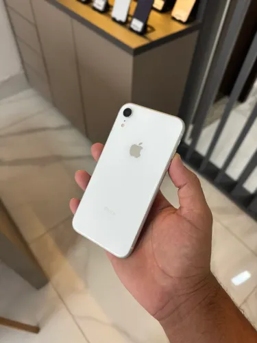 iPhone XR 64 gigas sem desbloqueio facial 