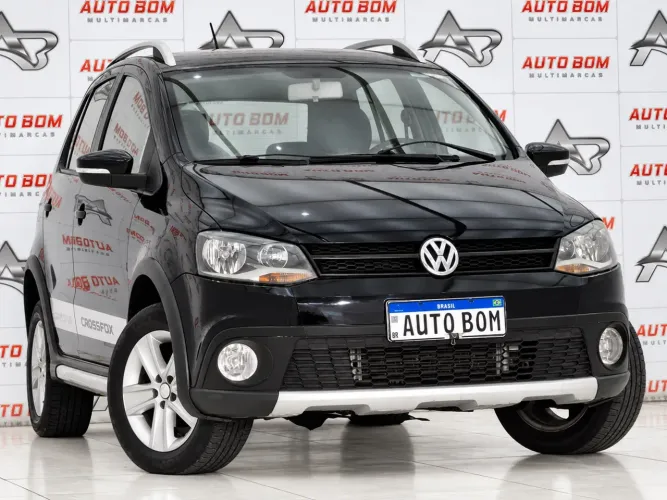 Volkswagen Crossfox 1.6 MI Total Flex 8V 5P 2011