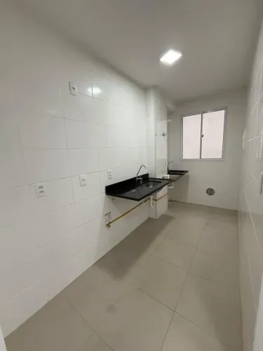 ALUGO APARTAMENTO 2/4 COM SACADA NO CONDOMÍNIO CHAPADA SAS ROSAS
