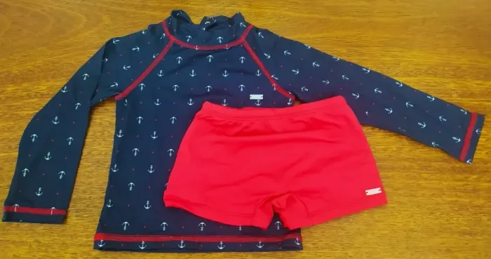 Traje De Praia Explorador Para Criança - Tamanho 4 Anos