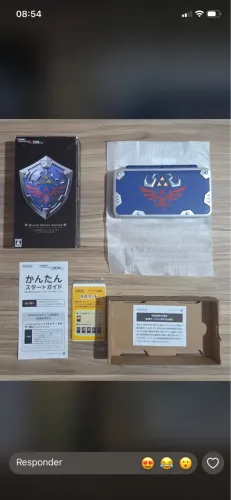 ? NEW NINTENDO 2DS XL - HYLIAN SHIELD