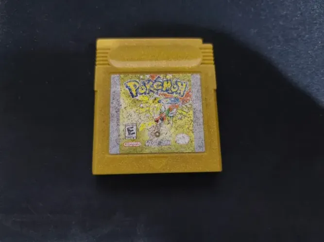 Pokemon Gold Original salvando