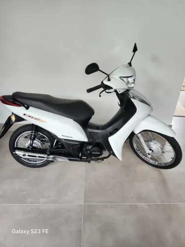 Moto Honda Biz 100 - 2015