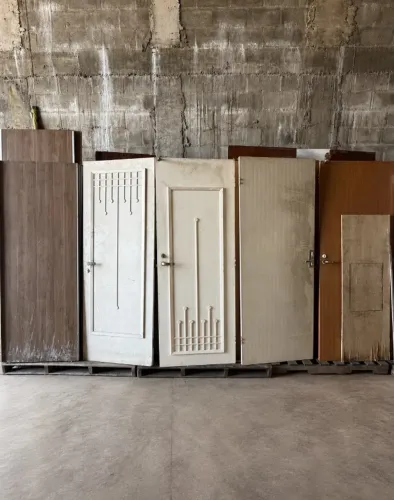 PORTAS USADAS À VENDA - VÁRIOS MODELOS!
