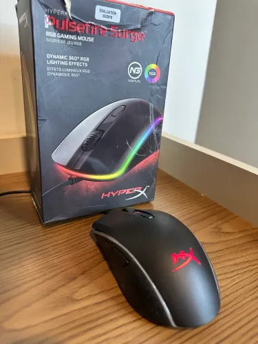 Mouse Gamer HyperX Pulsefire Surge RGB, 16000 DPI, Sensor Pixart 3389