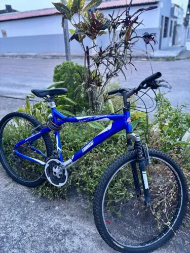 Bicicleta Track quadro de alumínio