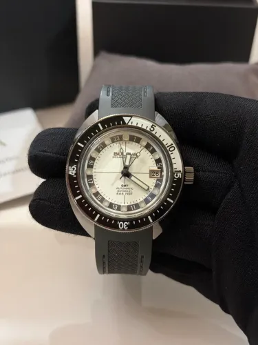 Relógio Bulova Oceanographer gmt usado
