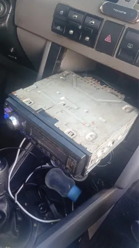 Rádio da pioneer mixtrax