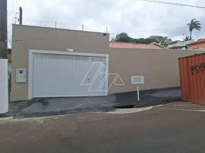 Casa com 3 quartos (1 suíte) para venda no Centro Marília/SP