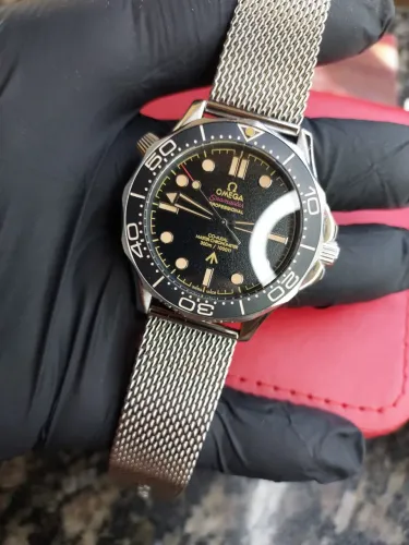 Omega Seamaster Diver 300M 007 automático 