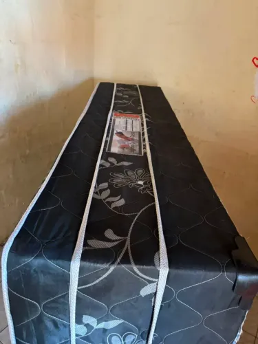 Cama box