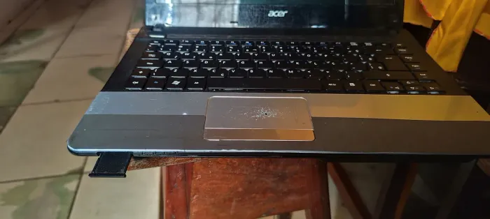 Notebook acer todo desmontável