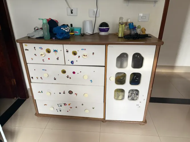 Guarda roupa + comoda infantil