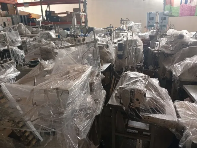 Vende se máquinas de costura